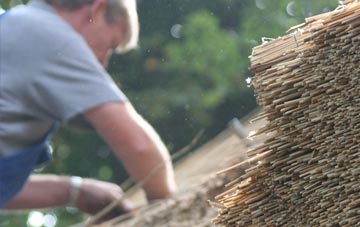 professional Wall End thatchers